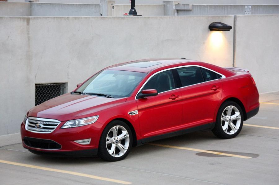 Ford Taurus SHO 2010 года  (фото 4 из 248)